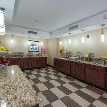 Hampton Inn Bismarck Zewnętrze zdjęcie