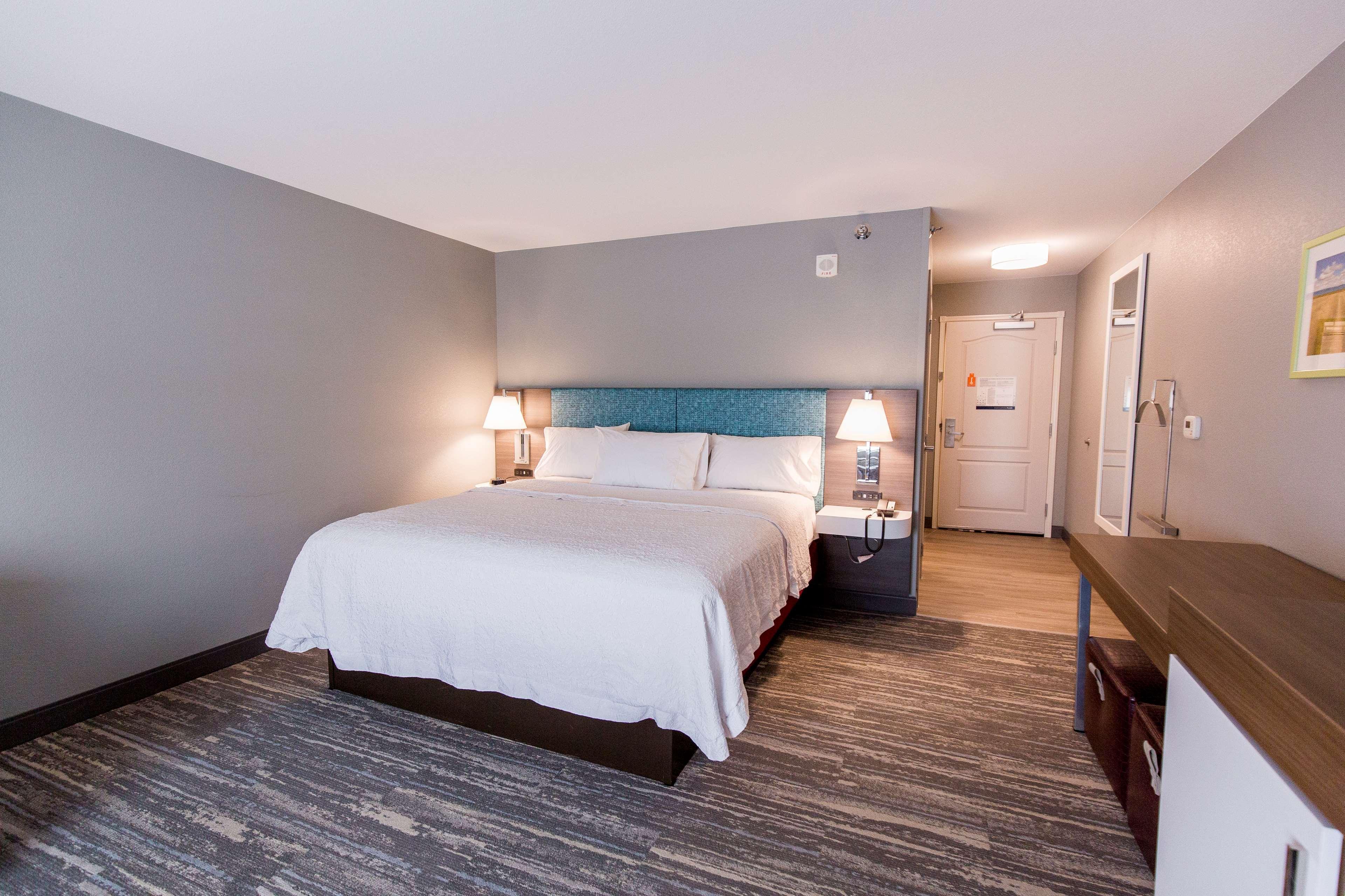 Hampton Inn Bismarck Zewnętrze zdjęcie