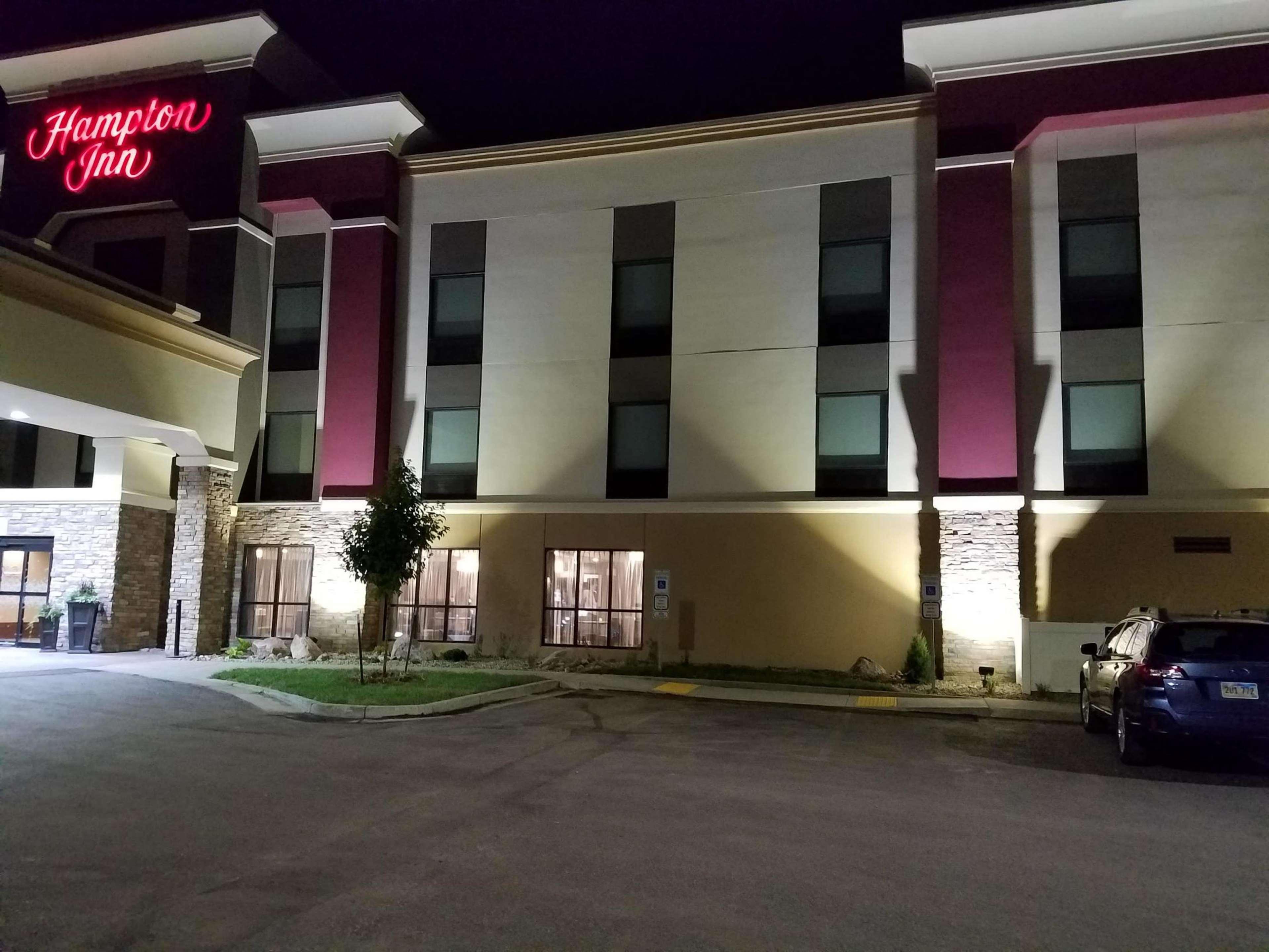 Hampton Inn Bismarck Zewnętrze zdjęcie