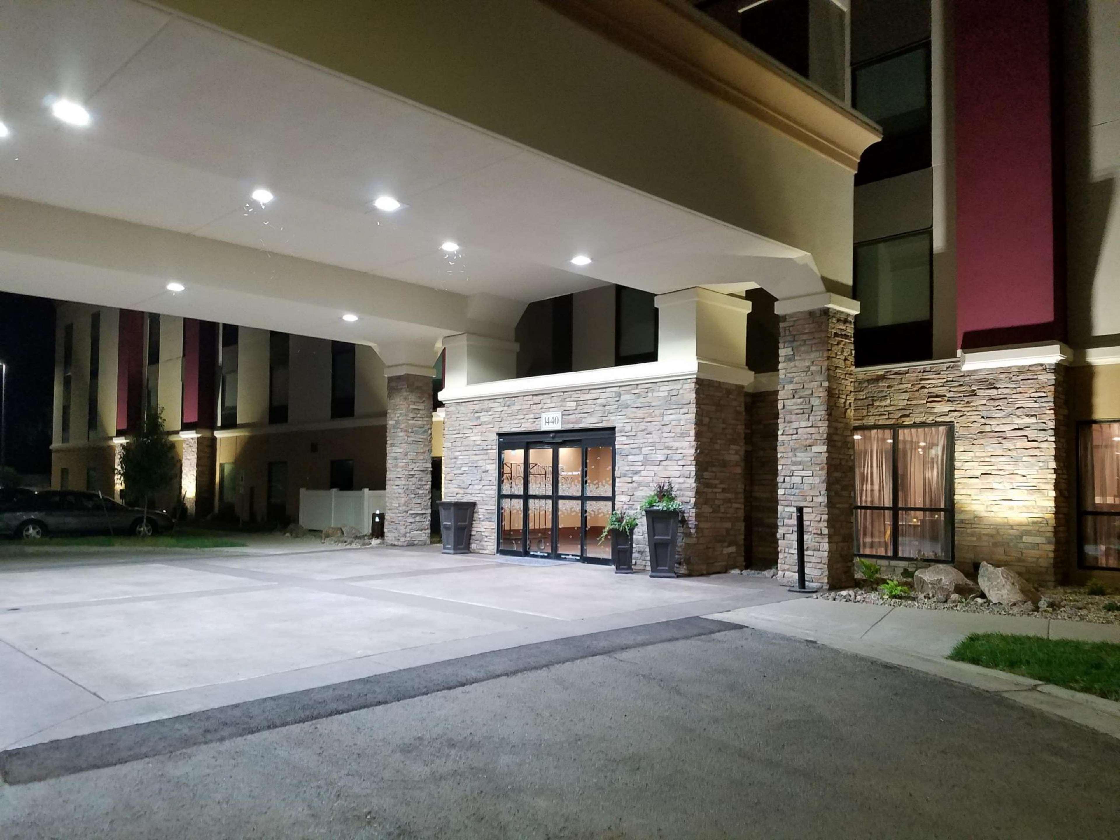 Hampton Inn Bismarck Zewnętrze zdjęcie