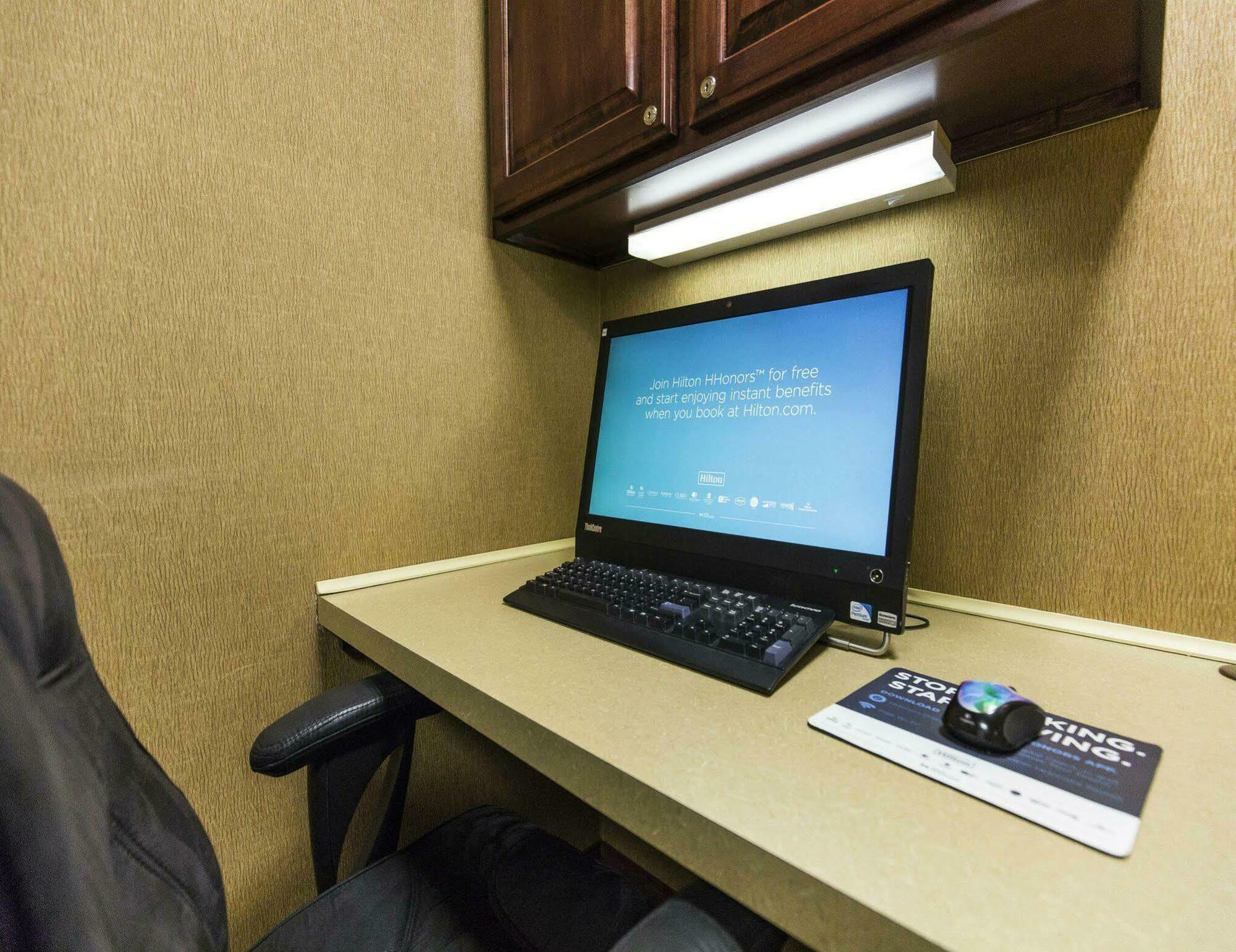 Hampton Inn Bismarck Zewnętrze zdjęcie