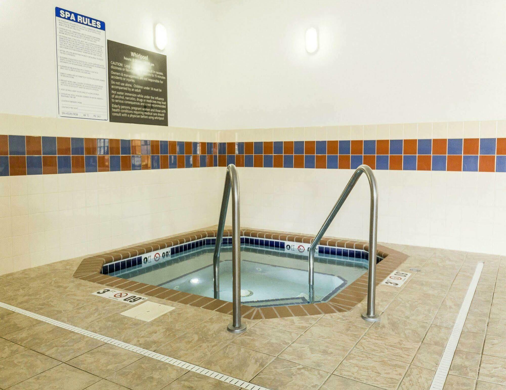 Hampton Inn Bismarck Zewnętrze zdjęcie